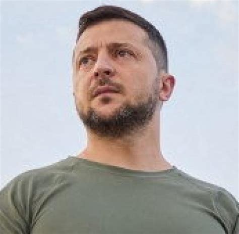 Ucraina Zelenskyj Sta Valutando La Possibilit Di Sostituire I Massimi