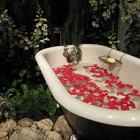 20 Claw Foot Bath Tubs The Urban Decor