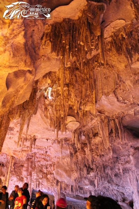 Folklore de México Grutas de la estrella en Tonatico