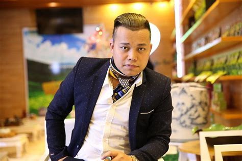 Vụ diễn viên chụp ảnh nude ở hồ sen gây ảnh hưởng tới phim Đạo diễn lên tiếng