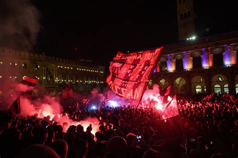 Festa A Bologna Per La Champions C Lufficialit Mercoled Il