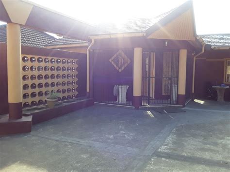 Property and houses for sale in Stanger : Stanger Property : Property24 ...