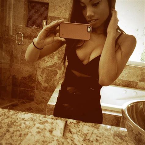 Jeune Femme Noire Sex Addict