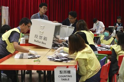 香港區議會選舉 泛民主派壓倒性勝利奪逾半席次 國際 自由時報電子報