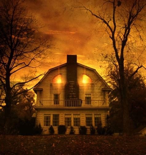 Franchise Review The Amityville Horror Overview Razs Midnight Macabre