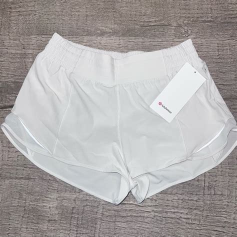 Lululemon Athletica Shorts Nwt Lululemon Hotty Hot Shorts High Rise Lined Size Bone Off