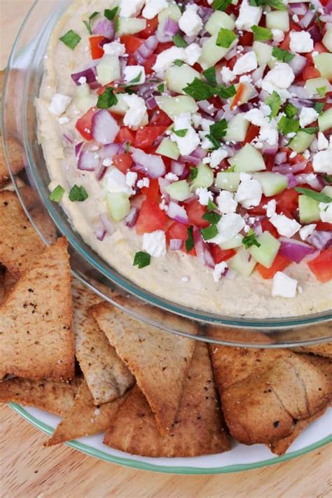 Greek Hummus Dip With Homemade Pita Chips The Spiffy Cookie