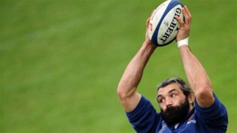 Chabal to start against England