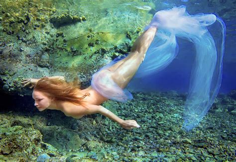 Underwater Hotties Vol1 J Unwtr 0004b Porn Pic