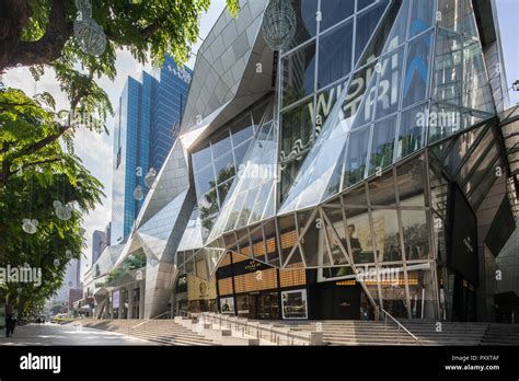 Facade of Wisma Atria along Orchard Road, Singapore Stock Photo - Alamy