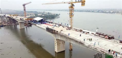 Closure Joint Of A Bridge Linking Ninh Binh And Nam Dinh Provinces