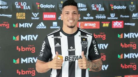 Explodiu Na Colina Paulinho Cria Assina Pr Contrato O Vasco Da