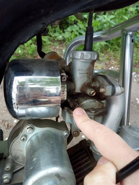 Регулировка карбюратора на мопеде "Альфа". Как правильно?