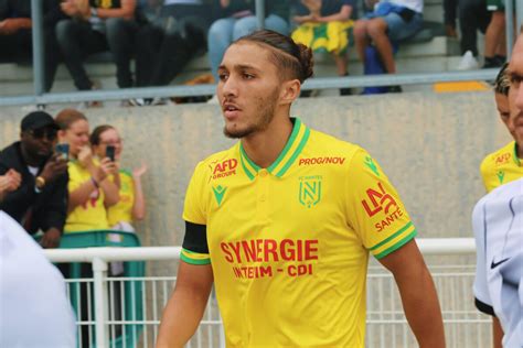 Ex FC Nantes Jaouen Hadjam appelé avec l Algérie pour les