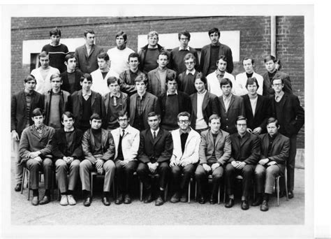 Photo de classe Lycée Lamarck place Emile Leturcq Classe de Terminale