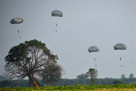 DVIDS Images Spartans And Thai Paratroopers Jump Into Cobra Gold 22