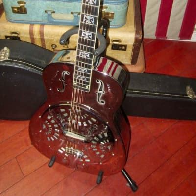 Dobro Model Resonator Round Neck Chrome Reverb