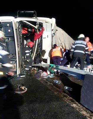 Accident Mortal Pe Autostrada In Timis Dupa Ce Un Tir Incarcat Cu Apa