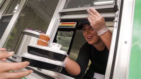 Food Truck Offers Free Meals To Students In Need University Of California