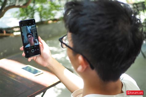 Trên tay Infinix Hot Thiết kế bóng bẩy camera MP hiệu năng ngon giá chỉ hơn triệu đồng