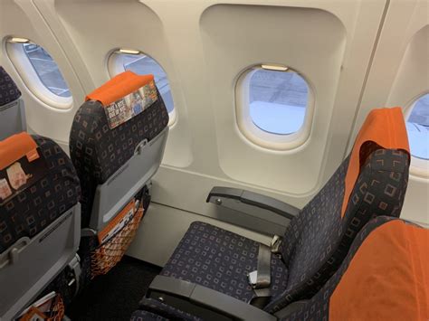 Easyjet’s “new” Recaro Sl3510 Impresses — When It’s There Runway Girlrunway Girl