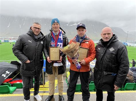 Sex S Md Hei Ursmerki R Silfri B Jarins Besta