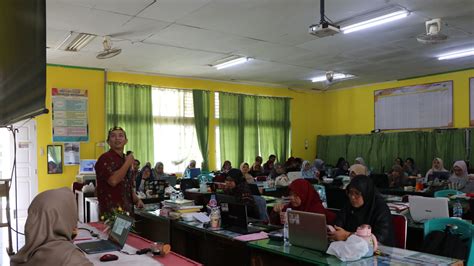 Hari Keempat IHT Di SMK Negeri 1 Guguk Mendalami Arkas Siplah Dan