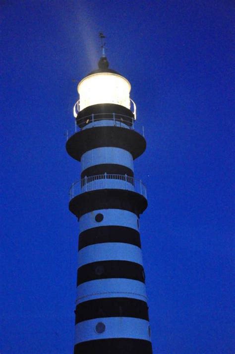 O Farol Da Ilha De Santa B Rbara Em Abrolhos Ba