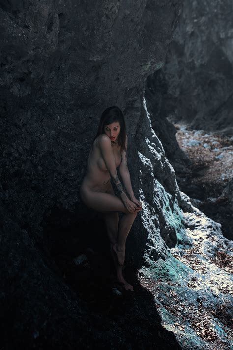 Nude Showcase Arcana Solis Magazine Online