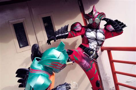 Tokusatsu Cosplay • Kamen Rider Amazon (Rin Hope) vs. Kamen Rider...