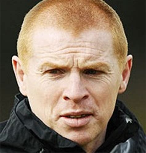 Neil Lennon wiki, football, bio, married, wife, age, salary