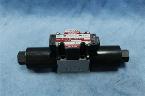 NEW Toyo Oki TOYOOKI Directional Control Valve HD3 3W BCA 025B WYR1 EBay