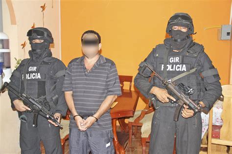 Dos Policías Fueron Detenidos El Diario Ecuador