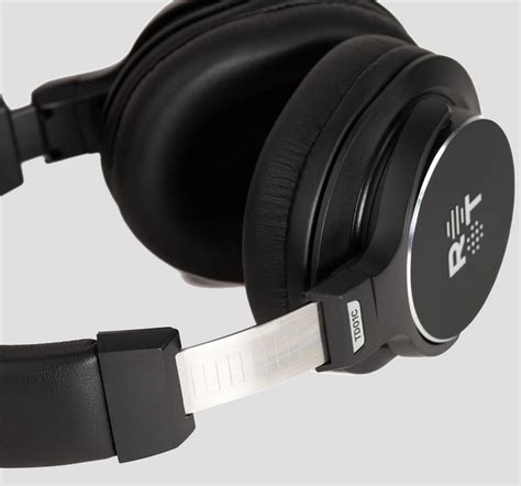 В продажу вышли российские наушники Radiotehnika TD01С / Хабр