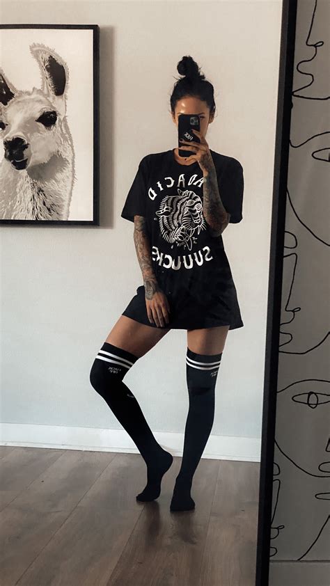 High knee socks outfit – Artofit