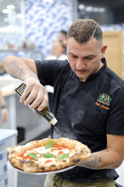 Pizzeria I Masanielli Sasà Martucci A Caserta Garage Pizza