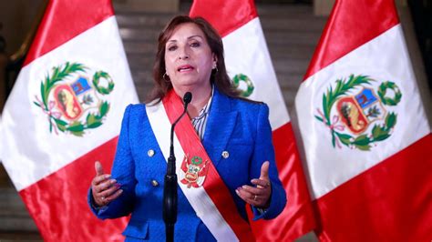 La Fiscalía de Perú cita a declarar a la presidenta Boluarte por las