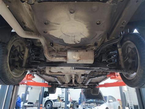 Замена сайлентблока механизма Уатта и левой тяги. — Opel Astra J, 2 л ...