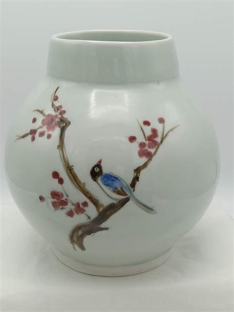 Scr Koutnik Birds Flowers Porcelain Vase Stagecoach Run Art Festival