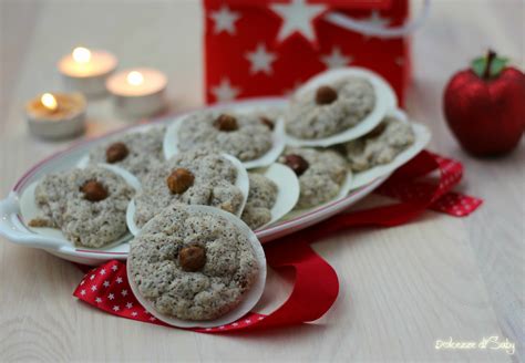 Biscotti Alle Nocciole Senza Farina Semplicissima E Veloce