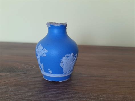 Antyk Wedgwood Porcelana Biskwitowa Dzier Oni W Olx Pl