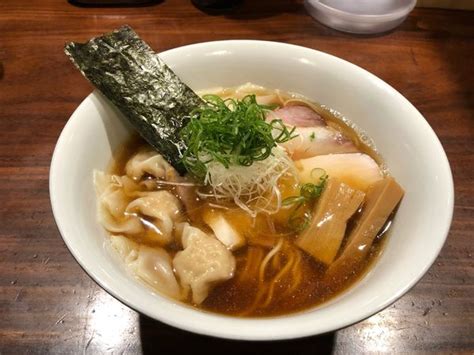 『ワンタン中華そば』ramen Gottsuのレビュー ラーメンデータベース