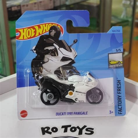 HOT WHEELS DUCATI 1199 PANIGALE REGULAR TREASURE HUNT RTH Shopee Malaysia