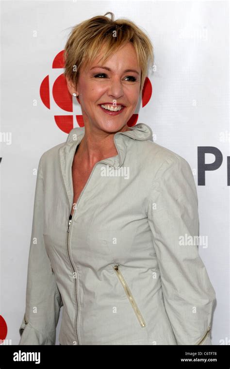 Hot Sexy Wendy Mesley Bikini Pics