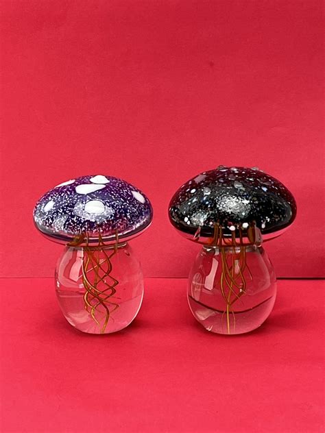 Lot 101 Beautiful Pair Of Wilkerson Art Glass Mushrooms Van Metre