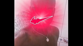 Neguinho Batendo Uma No Banho XVIDEOS