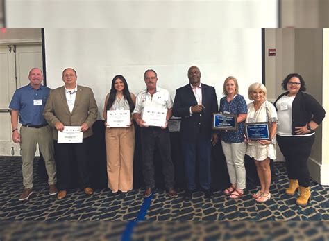 Wayne Sanderson Receives 13 Facility Awards During Safety Conference