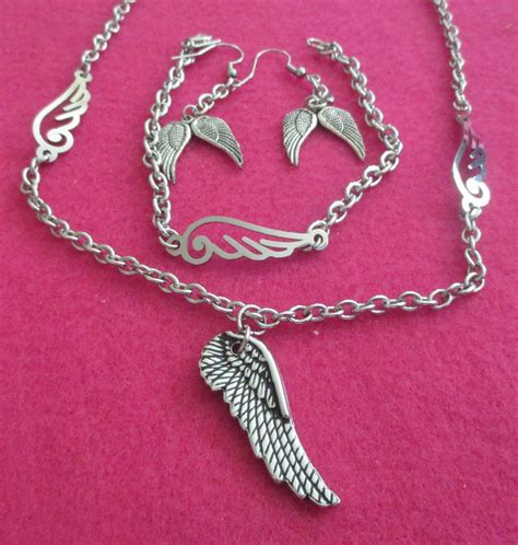 Angel Wings Set - Beautiful Steel Jewelry