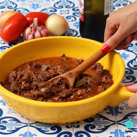 Ragu de ossobuco na pressão bem macio e suculento