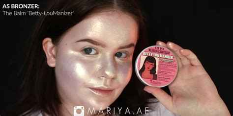 Watch This Woman Put on a Full Face of Makeup Using Only Highlighters